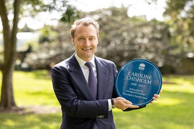 Sydney receives its first Blue Plaques