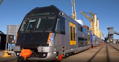 NEW WARATAH TRAINS ARRIVE IN NEWCASTLE